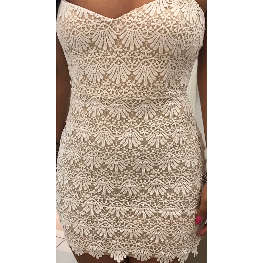 ✨Boho white mini dress✨